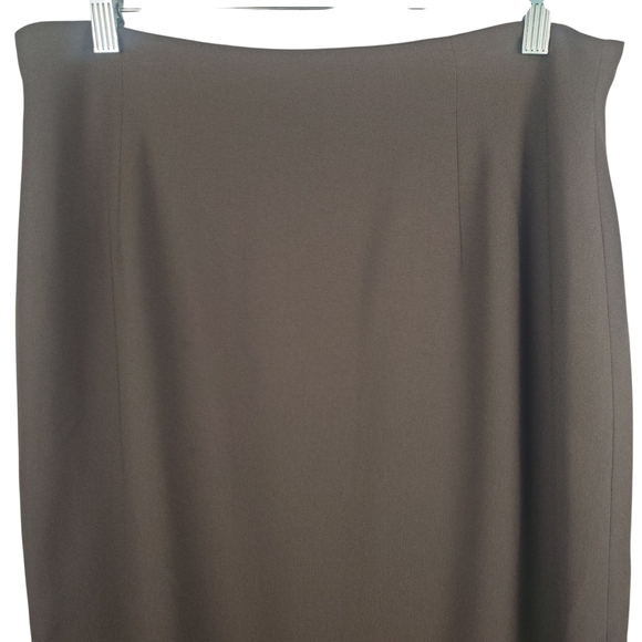 Jones New York Elegant Dark Brown Maxi Skirt. 14. G099 - Picture 2 of 7